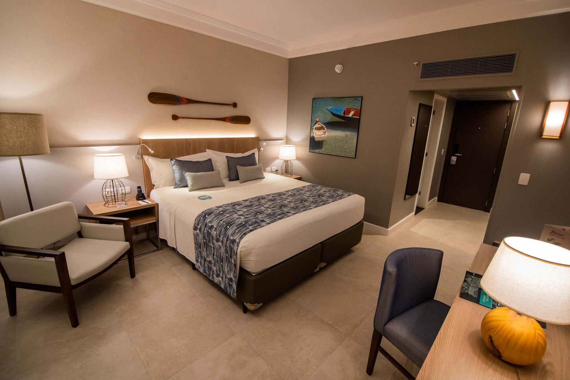 Hotel Deville Prime Σαλβαντόρ Εξωτερικό φωτογραφία A room at the hotel