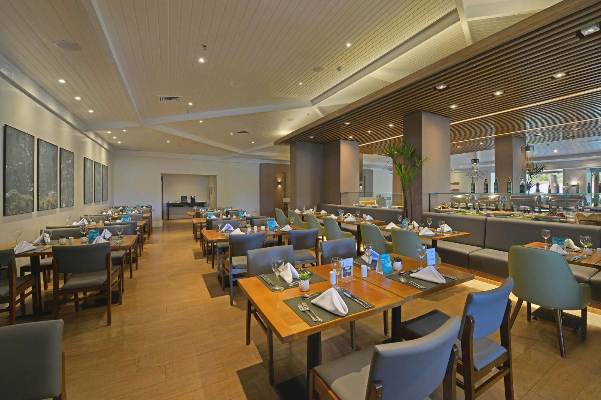 Hotel Deville Prime Σαλβαντόρ Εξωτερικό φωτογραφία The interior of the lounge