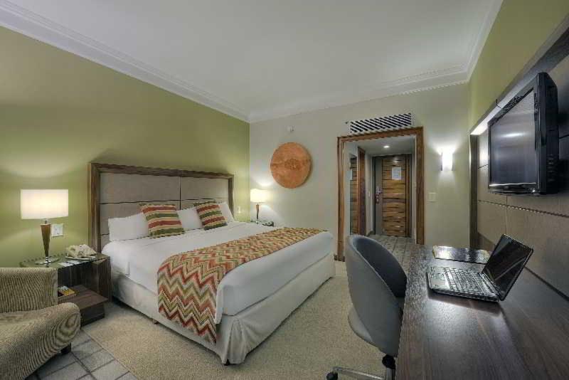 Hotel Deville Prime Σαλβαντόρ Εξωτερικό φωτογραφία A room at the hotel